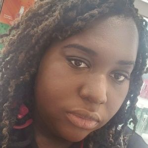 Meet your Posher, Geneva